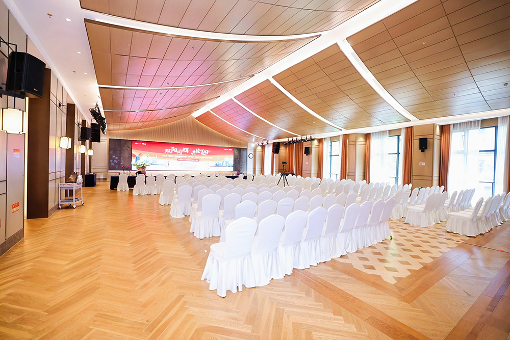 一场中型的发布会/年会，大概需要多少预算？